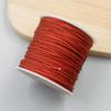 Una voluta de pulsera de pelo trenzado de mousse Un hilo de jade Pulsera tejida a mano DIY Colgante de collar Cordón para colgar Cuerda de mano Cuerda roja