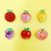 Novo Estilo Transfronteiriço Frutas Pêssego Maçã Morango Acessórios de Resina Transparente Furos para Calçados Fivela Patch Acessórios de Atacado Decoração