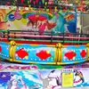 Plataforma giratoria de disco equipo grande para parque infantil columpio elevador controlado electrónicamente puede acomodar a muchas personas para jugar