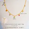 Tienda de oro Puzuo con pendientes de trébol de cuatro hojas de la suerte de dopamina dorada para mujer, flor de lujo ligero, joyería de color francés