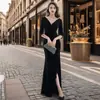 Vestido para Brinde da Noiva 2026 Nova Coleção Primavera e Outono Vestido Preto de Noivado High-End Emagrecedor Luxo Leve Vestido de Formatura para Mulheres