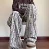 Novas Calças de Veludo Cotelê Primavera e Outono para Homens, Estilo Americano High Street, Calças Retas Largas com Jacquard Estampado Integral, Branco e Cinza