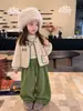 Suéter de felpa 3D para niños, engrosado para abrigar, nueva colección otoño/invierno 2026, cárdigan dulce y elegante para niñas
