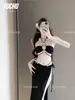 Bikini Escotado de Cuello Halter 2026 Nuevo Estilo Sexy con Abertura Vestido Largo Conjunto de Tres Piezas Vacaciones en la Playa Adelgazante Ropa de Baño Chica Atrevida