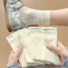 Calcetines Blancos Estilo Ballet Calados con Patrón Oscuro Transpirables de Algodón de Xinjiang Sin Costuras de Media Pantorrilla Estilo Delgado Primavera y Verano Estilo Femenino Calcetines Largos
