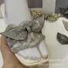Flor de zapato con pedrería al por mayor Pasador para ropa y cabello Accesorios de bricolaje Accesorios Pedrería Super Brillante Estéreo Lazo