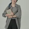 Camisa Chaqueta Versátil para Mujer con Protección Solar Ligera y Fresca, Efecto Adelgazante, Tejido de Lyocell, Juego de Luces y Sombras