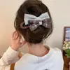 Pinza de garra plana básica versátil estilo coreano de flores y lunares que no daña el cabello, adecuada para sujetar la parte posterior de la cabeza, pinza de concha, accesorio para el cabello tipo pinza de tiburón