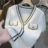 Top de tricô decote V manga curta estilo Chanel para mulheres, elegante e jovial, jaqueta color block nova cor verão 2025