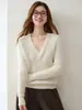 Suéter de cachemira para mujer de otoño e invierno, cuello en V cruzado, textura acanalada vertical, estilo corto, suéter de punto elegante y adelgazante para usar en capas