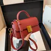 2025 Nuevo Bolso Cuadrado Pequeño con Patrón de Lichi para Mujer Bolso de Hombro Único Cruzado de Gama Alta Retro Bolso de Mano Pequeño Versátil de Moda