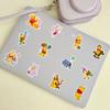 40 Winnie the Pooh Tigger Lindo Impermeable Papelería Cuaderno Vaso de Agua Decoración de Patineta pegatina Transfronterizo