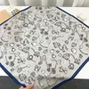 Pañuelo Cuadrado Pequeño de Imitación Seda Lana Algodón Lino, Nuevo Pañuelo de Seda Otoño e Invierno, Versátil para Viajes Diarios, Moda Retro, Chal Elegante de Alta Gama