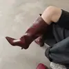 Botas de Caballero de Cuero Genuino Botas Altas para Mujer Otoño e Invierno Nuevas de Cuero Genuino Punta Puntiaguda Tacón de Aguja Tacón Medio Botas hasta la Rodilla Botas Rectas para Mujer
