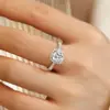 Anillo Cuadrado Pequeño de Azúcar para Mujer, Anillo de Moissanita de Lujo Ligero de Gama Alta, Anillo de Diamante de Moissanita de 1 Quilate, Ajustable, Artículo Popular de TikTok