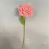 Ramo de Ganchillo con Rosas Puntiagudas Tejidas Hecho a Mano Regalo del Día de San Valentín Chino Flor Artificial de Ganchillo Flor de Lana