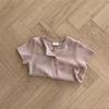 Camiseta de manga corta con cuello redondo y hebilla abierta de estilo coreano para hombre y mujer, transpirable, refrescante y de verano, de algodón, de color sólido, a la moda, combina con todo.