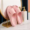 Pantuflas de verano para mujer, para el hogar, el baño, antideslizantes, con suela gruesa, para uso en interiores y exteriores, sandalias y pantuflas para el hogar para parejas, para hombre.