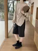 [Kai Pu] Diseño de Otoño de Trece Líneas Dobladillo Asimétrico Hebilla de Cuero Estilo Casual Camiseta Cardigan de Punto para Mujer TB4226