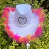 Borde de Pluma de Nuevo Color Transfronterizo Hueco Amor Blanco Sombrero Vaquero Occidental Día de San Valentín Carnaval Sombrero de Fiesta de Fieltro