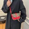 Bolso de Hombro Texturizado con Diseño Nicho de Moda para Mujer 2025 Nuevo Principio de Primavera Bolso de Hombro con Textura Estampado de Leopardo de Moda Bolso de Silla de Montar