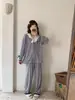 Nuevo Conjunto de Pijama para Casa de Punto de Algodón Dulce y Cómodo de Corte Holgado con Solapa, Encaje, Ganchillo y Retazos para Otoño e Invierno