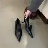 Zapatos planos retro de tacón de gatito y punta fina negros, zapatos de mujer, nueva colección primavera/otoño 2026, elegantes tacones altos de estilo francés y coreano