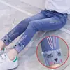 Jeans para Meninas em Estoque, Estilos de Primavera e Outono, Modernos, Tamanho Médio, Meninas Pequenas, Roupas Infantis para Bebês e Crianças Atacado Calças Casuais