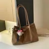 2026 Nuevo Estilo Bolsa Cesta de Frutas para Mujer Bolso de Mano Versátil de Moda Bolso para Viajes Diarios de un Solo Hombro Bajo el Brazo Bolso de Moda Transfronterizo