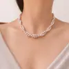 Nuevo Collar de Perlas Envueltas de Doble Capa para Mujer, Cadena Versátil para la Clavícula de Estilo Francés de Lujo Ligero y Nicho con un Toque de Alta Gama
