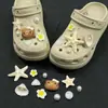 Perla de Resina Iridiscente Agujero Flor de Zapato 3D Accesorios Flor Estrella de Mar Concha DIY Hebilla de Zapato Desmontable Venta al por Mayor