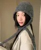 Chapéu de Tricô Novo Estilo Coreano Feminino Outono Inverno Versátil Emagrecimento Facial Quente Cachecol com Capuz Chapéu Integrado Chapéu Macio de Lã