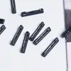 Alfinetes de Segurança de Plástico Atacado da Fábrica de Origem, Crachás de Segurança de Cor Dupla para Crachás de Identificação de Funcionários, Pronto para Envio, Costurado à Mão