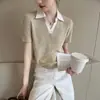 Camiseta Tricô Manga Curta Gola Polo Cáqui Estilo Old Money para Mulheres, Verão Estilo Francês, Ombro Normal, Top Casual de Cor Contrastante