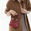 Bolso Pequeño Versátil de Alta Calidad Nuevo Primavera/Verano 2026, Bolso Cruzado Nuevo para Mujer, Bolso de Mano Tipo Bowling
