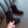 Botas Infantis 2026 Nova Coleção Outono e Inverno Solado Macio Botas Martin para Crianças Botas de Cano Curto Princesa para Meninas com Forro de Lã Botas de Couro para Bebês