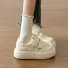 2026 Venda Quente Primavera Outono Antiderrapante Solado Grosso Malha Respirável Versátil Sapatos Brancos Velcro Estudante Esportes Sapatos Individuais