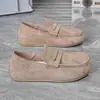 Sapatos Preguiçosos 2026 Outono Casual Masculino Novo Retrô Versátil Moda Rasteirinha Slip-on Sapatos Birkenstock