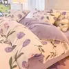 Conjunto de quatro peças de veludo de leite para inverno, conjunto de lençol espesso para outono e inverno, capa de edredom com forro de fleece, conjunto de lençol de fleece de coral para dormitórios