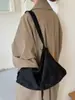 Bolso Bandolera Retro Debajo del Brazo para Mujer Estilo Nuevo Diseño de Nicho Bolso de Hombro Único Bolso Tote de Alta Gama para Viajes Cotidianos Versátil de Moda