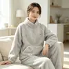 Pijama Nuevo de Invierno Más Vendido para Mujer, Forro Polar y Franela Engrosada, Holgado y Cómodo, Cuello Alto, Conjunto con Cremallera para Casa