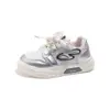 Zapatos de Lona para Niñas Zapatos Infantiles 2025 Nuevos Primavera y Otoño Superficie de Cuero Zapatillas de Suela Suave para Niños Zapatos Casuales Antideslizantes Versátiles
