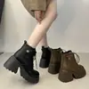 Zapatos de Mujer Talla Grande 41 a 43 Estilo Británico Botas de Moda para Mujer 2026 Nuevas Botas Cortas de Tacón Grueso para Personas Menudas Primavera y Otoño