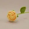 Buquê de Rosas em Crochê Gradiente Feito à Mão, Rosas Tecidas Simuladas, Presente para o Festival Qixi e Dia dos Professores, Flores Eternas