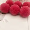 Em Estoque Bola de Lã 4cm com Elástico Pom-Pom Bola Redonda DIY Cachecol Chapéu Bolsa Pingente Bola de Lã Fina com Gancho