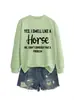 Sudadera versátil para mujer con letra simple 'Yes I Smell Like A Horse', tienda independiente de Amazon Wish