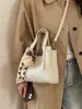 Bolsa Feminina Moda Novo Estilo Ombro Único Transversal Bolsa de Mão Feminina Simples e de Alto Padrão Estilo Coreano Bolsa para o Dia a Dia Ombro Único Bolsa Transversal