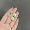 Brincos Geométricos Coloridos com Diamantes e Pérolas Estilo Coreano Exquisitos Leve Luxo Sentido de Alto Padrão Popular na Internet Joia de Orelha Versátil
