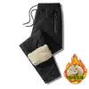 Calças de algodão de outono e inverno para homens tamanho extra grande veludo de cordeiro forrado de lã engrossado outono roupas externas quentes soltas calças casuais retas