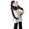Ropa de maternidad otoño e invierno nuevo conjunto de tres piezas: conjunto de camisa base color café + chaleco de punto color crema + pantalones acampanados
